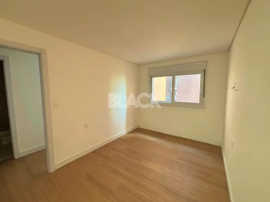 Foto 5 de Cobertura com 3 quartos à venda, 229m2 em Torres - RS