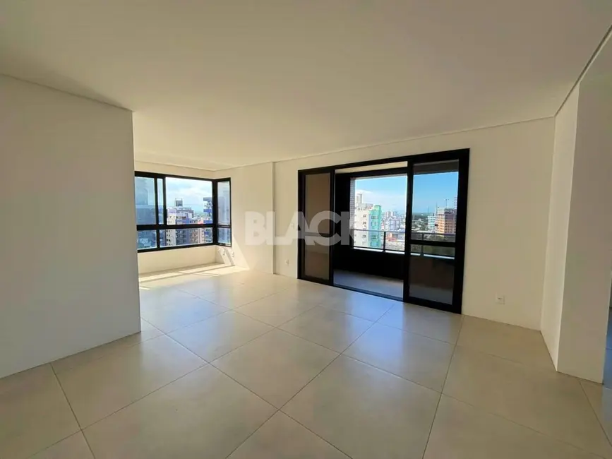 Apartamento com 3 quartos à venda, 108m2 em Centro, Torres - RS - imagem 1 Foto 1 de Apartamento com 3 quartos à venda, 108m2 em Centro, Torres - RS