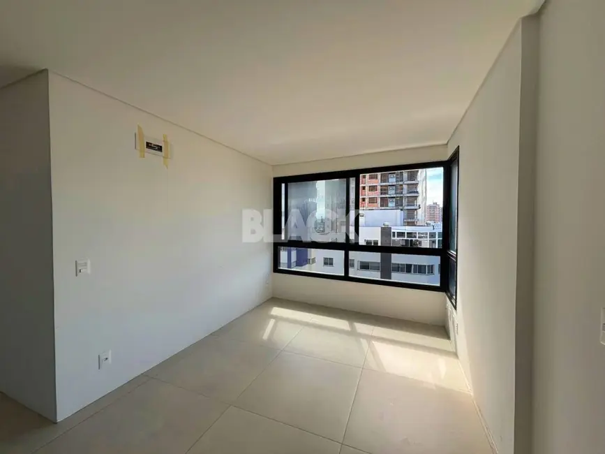 Apartamento com 3 quartos à venda, 108m2 em Centro, Torres - RS - imagem 6 Foto 6 de Apartamento com 3 quartos à venda, 108m2 em Centro, Torres - RS