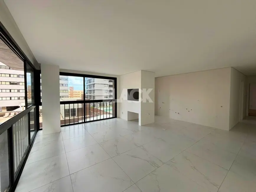 Foto 4 de Apartamento com 2 quartos à venda, 89m2 em Torres - RS