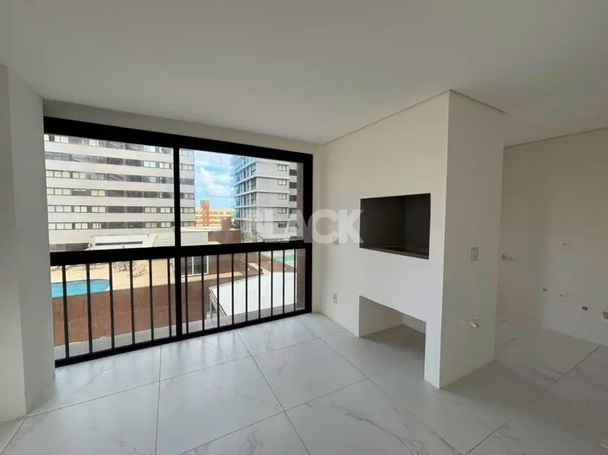 Foto 2 de Apartamento com 2 quartos à venda, 89m2 em Torres - RS