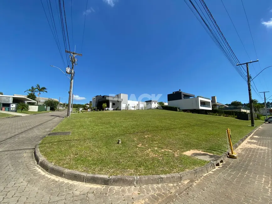 Foto 2 de Terreno / Lote à venda, 567m2 em Torres - RS