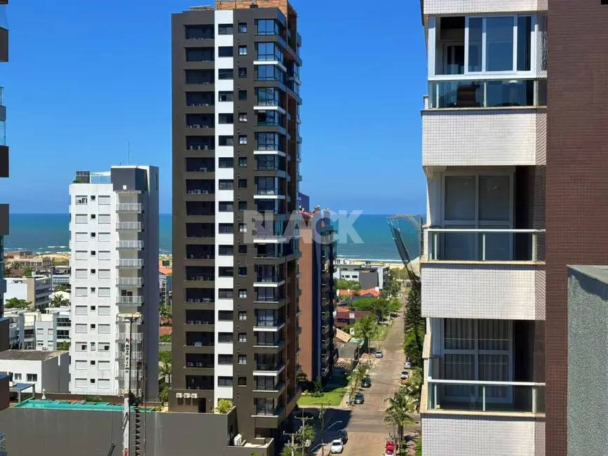 Foto 6 de Cobertura com 5 quartos à venda, 270m2 em Torres - RS