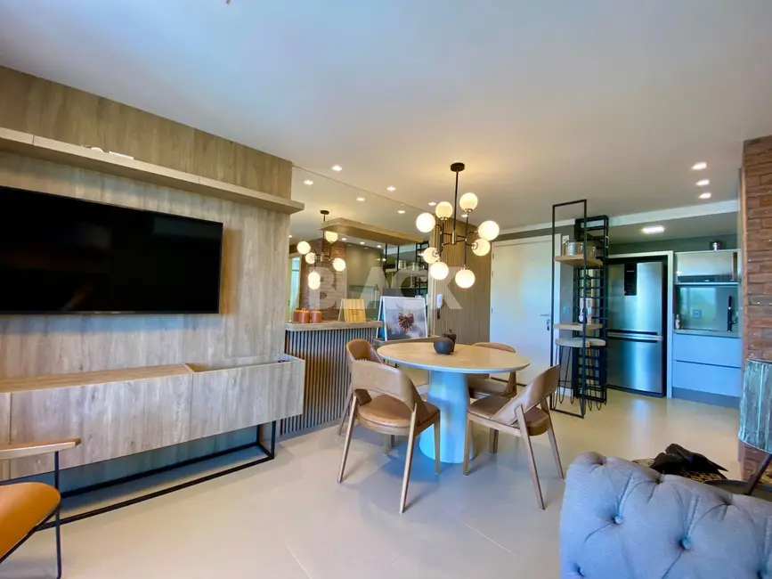 Foto 4 de Cobertura com 2 quartos à venda, 173m2 em Torres - RS