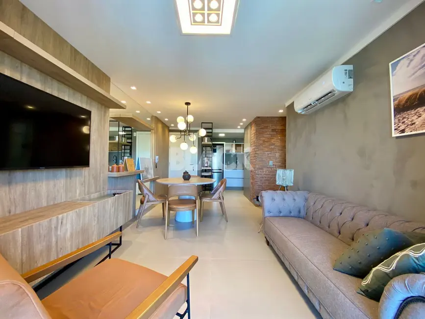 Foto 1 de Cobertura com 2 quartos à venda, 173m2 em Torres - RS