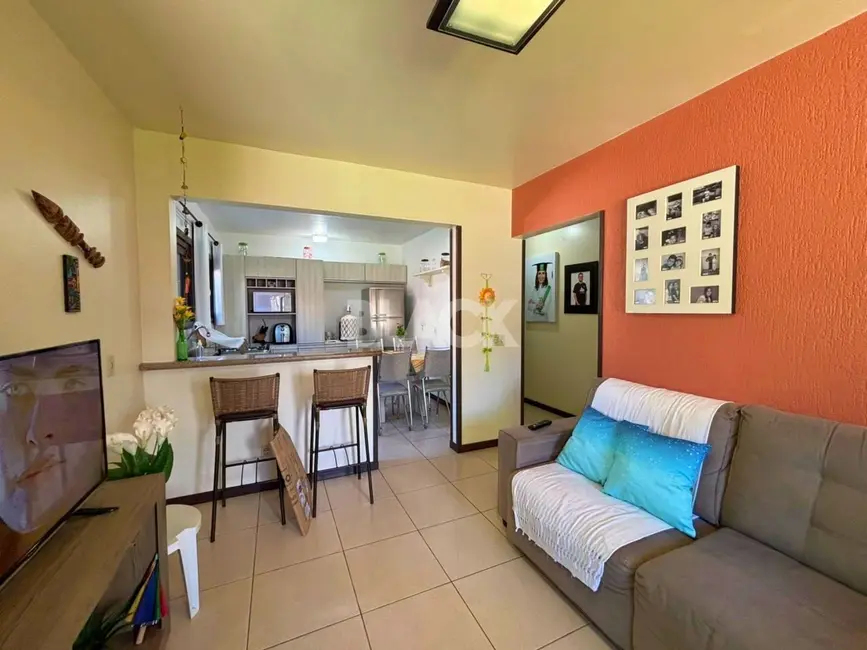 Foto 4 de Casa com 6 quartos à venda, 185m2 em Torres - RS