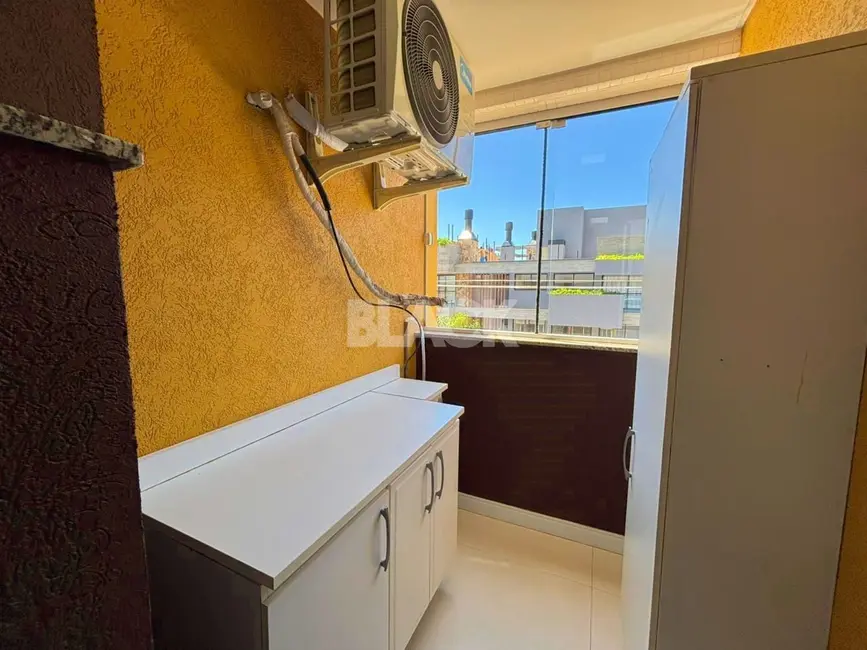 Foto 6 de Cobertura com 2 quartos à venda, 184m2 em Torres - RS