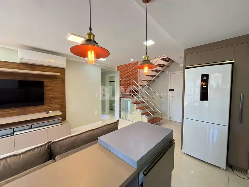 Foto 7 de Cobertura com 2 quartos à venda, 184m2 em Torres - RS