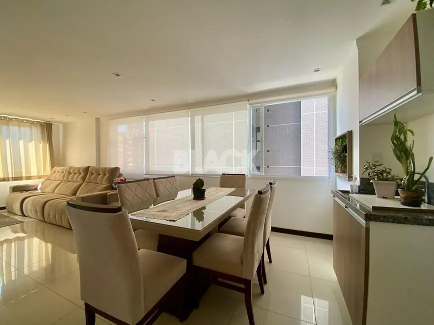 Foto 6 de Apartamento com 3 quartos à venda, 94m2 em Torres - RS