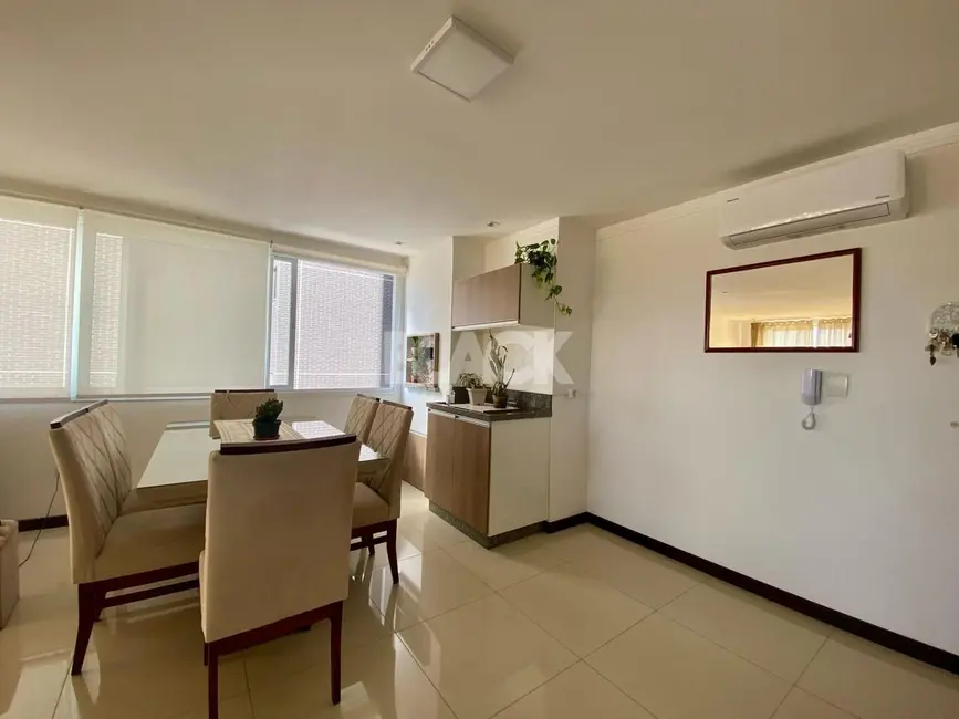 Foto 8 de Apartamento com 3 quartos à venda, 94m2 em Torres - RS