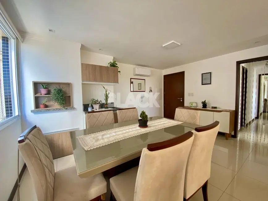 Foto 7 de Apartamento com 3 quartos à venda, 94m2 em Torres - RS