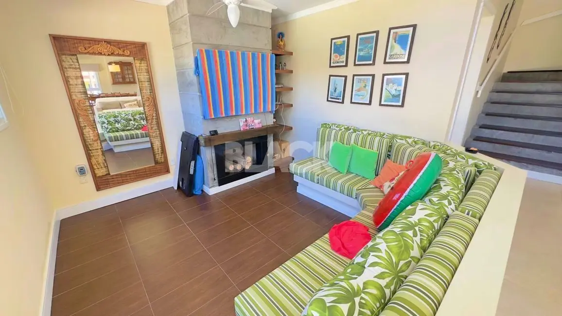 Foto 8 de Casa com 4 quartos à venda, 257m2 em Torres - RS