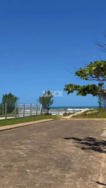 Foto 3 de Casa com 4 quartos à venda, 257m2 em Torres - RS