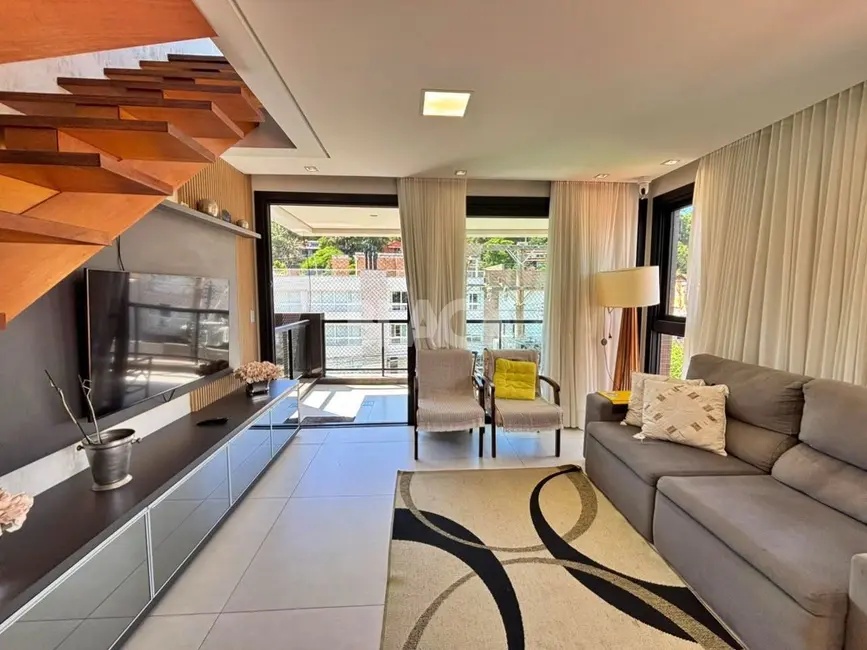 Foto 6 de Cobertura com 3 quartos à venda, 218m2 em Torres - RS