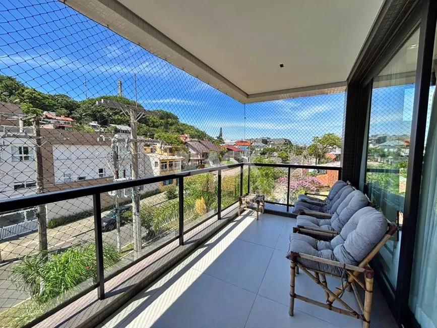 Foto 8 de Cobertura com 3 quartos à venda, 218m2 em Torres - RS