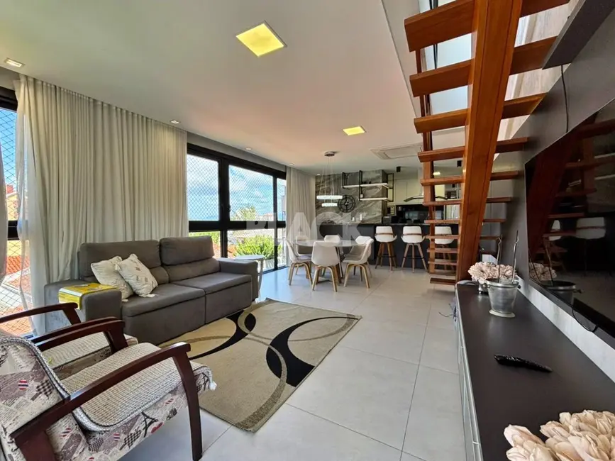 Foto 7 de Cobertura com 3 quartos à venda, 218m2 em Torres - RS