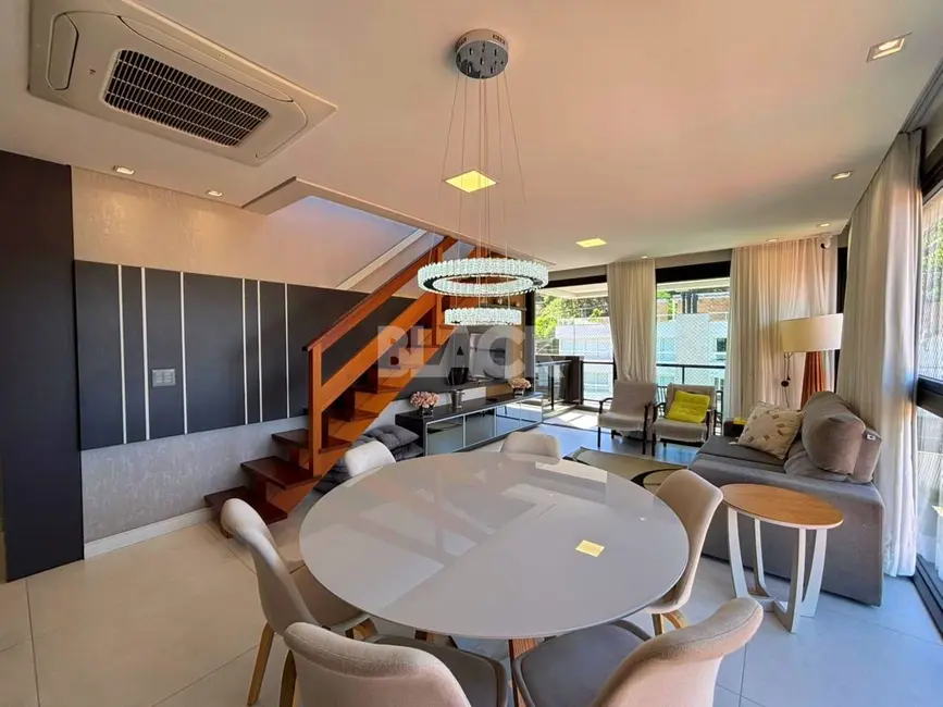 Foto 3 de Cobertura com 3 quartos à venda, 218m2 em Torres - RS