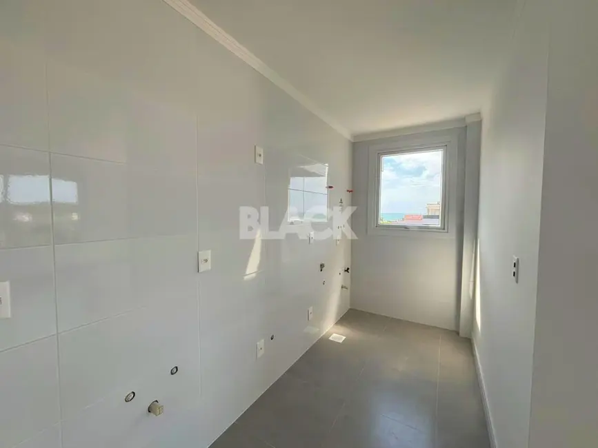Foto 3 de Apartamento com 2 quartos à venda, 88m2 em Torres - RS