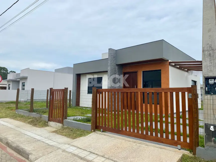 Foto 2 de Casa com 2 quartos à venda, 62m2 em Passo De Torres - SC
