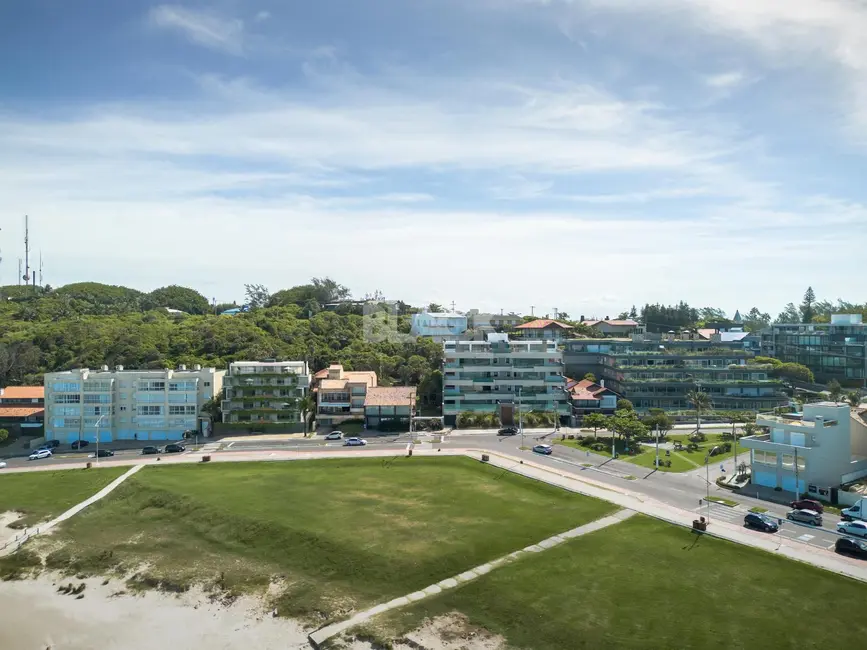 Foto 4 de Apartamento com 3 quartos à venda, 257m2 em Torres - RS