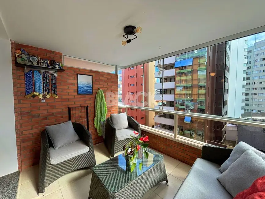 Foto 8 de Apartamento com 2 quartos à venda, 77m2 em Torres - RS