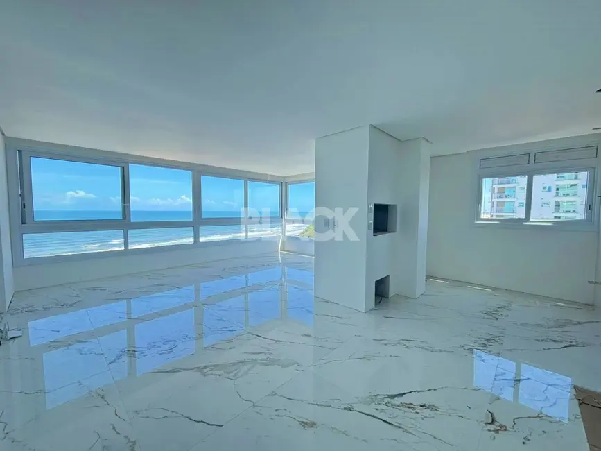 Foto 1 de Apartamento com 3 quartos à venda, 119m2 em Torres - RS