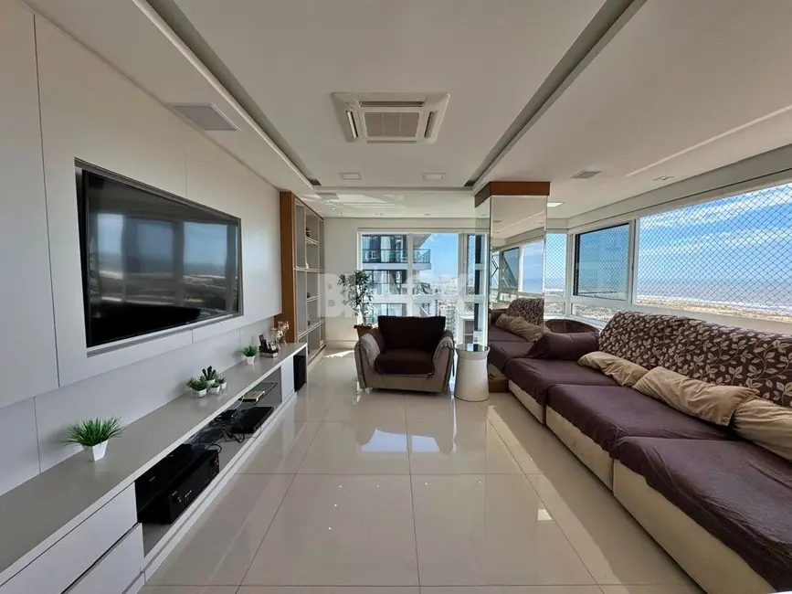 Foto 2 de Apartamento com 3 quartos à venda, 158m2 em Torres - RS