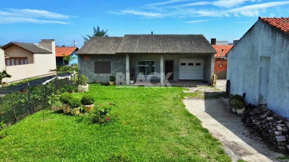 Foto 3 de Casa com 3 quartos à venda, 140m2 em Passo De Torres - SC