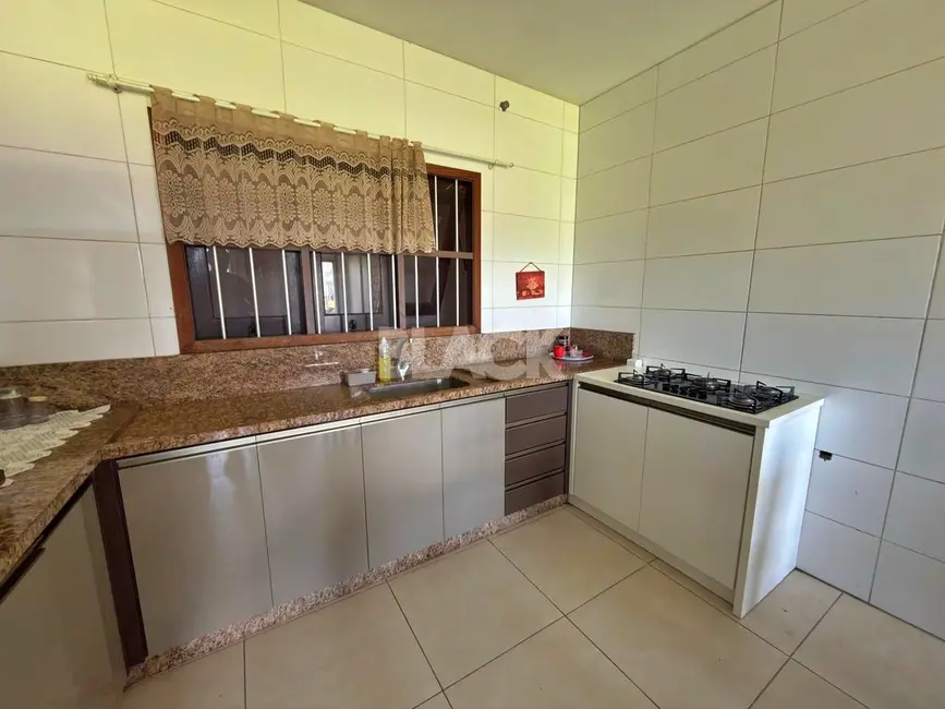 Foto 8 de Casa com 3 quartos à venda, 140m2 em Passo De Torres - SC