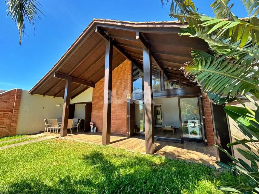 Foto 7 de Casa com 3 quartos à venda, 200m2 em Torres - RS