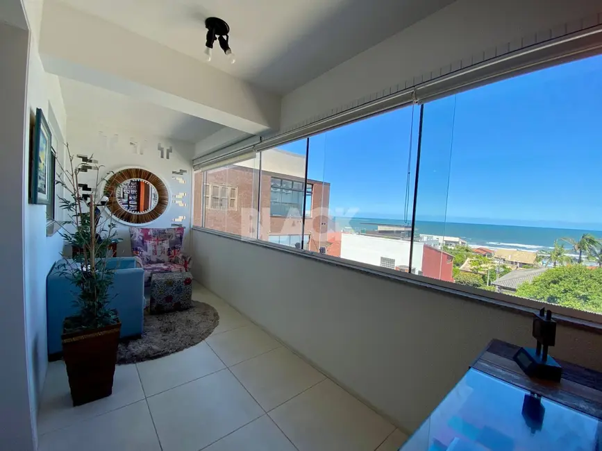 Foto 9 de Cobertura com 2 quartos à venda, 265m2 em Torres - RS