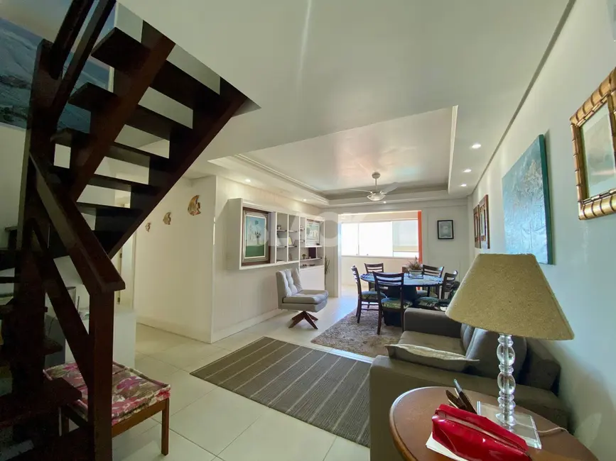 Foto 5 de Cobertura com 2 quartos à venda, 265m2 em Torres - RS