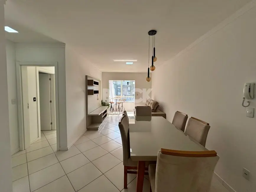 Foto 2 de Apartamento com 2 quartos à venda, 73m2 em Torres - RS