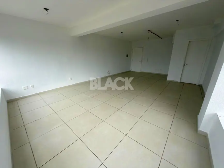 Foto 9 de Sala Comercial com 1 quarto à venda, 46m2 em Desvio Rizzo, Caxias Do Sul - RS