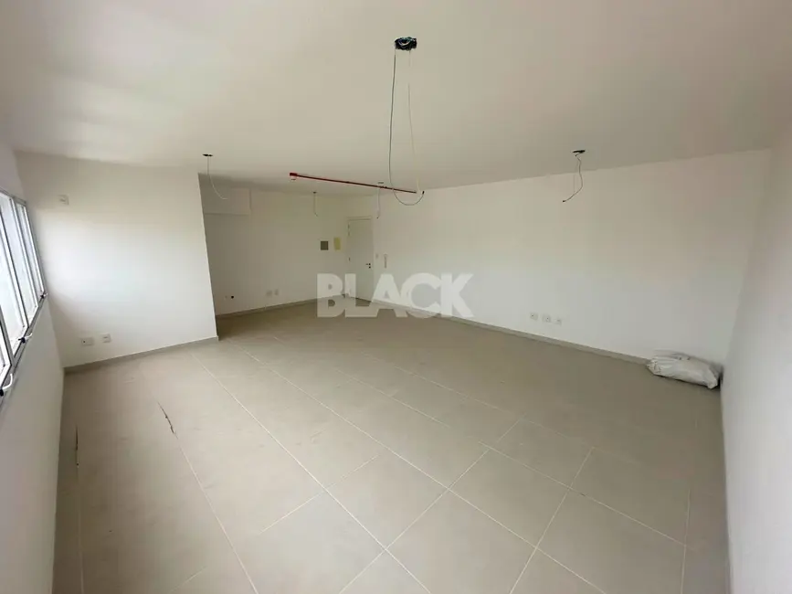 Foto 7 de Sala Comercial com 1 quarto à venda, 46m2 em Desvio Rizzo, Caxias Do Sul - RS