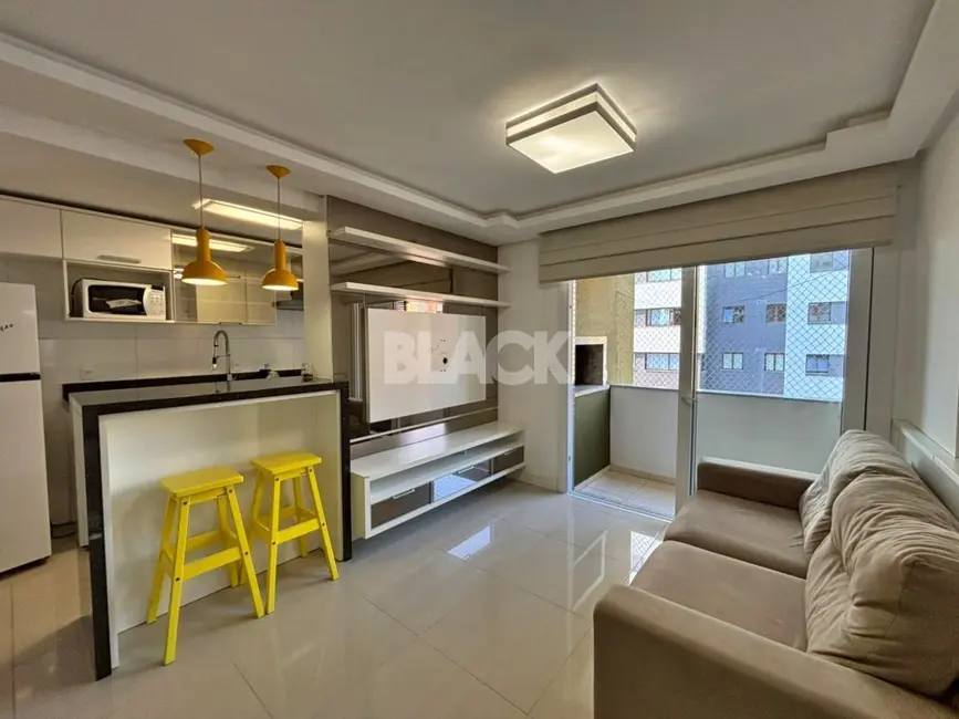 Foto 1 de Apartamento com 1 quarto à venda, 57m2 em Centro, Torres - RS