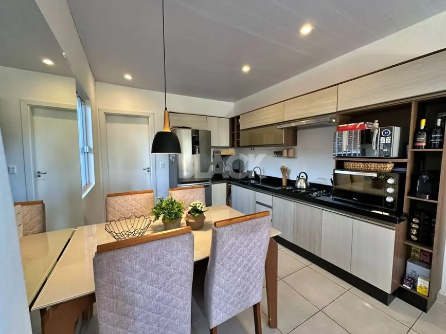 Foto 3 de Casa com 2 quartos à venda, 140m2 em Passo De Torres - SC