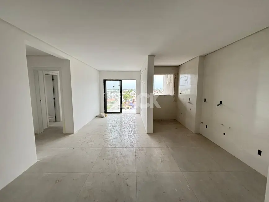 Foto 2 de Apartamento com 2 quartos à venda, 84m2 em Centro, Passo De Torres - SC