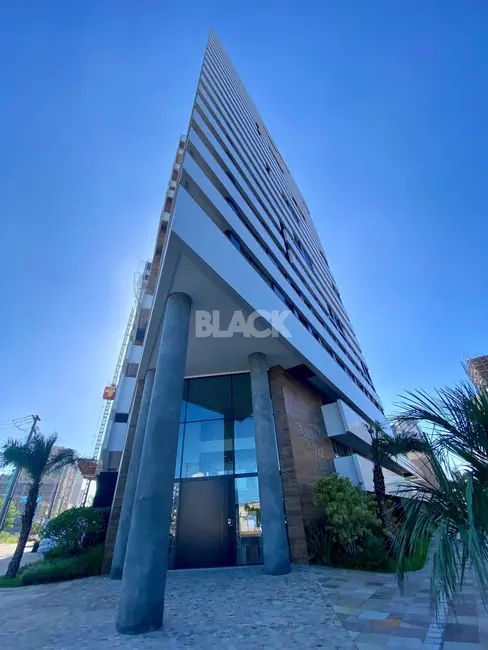 Foto 2 de Apartamento com 2 quartos à venda, 98m2 em Centro, Torres - RS