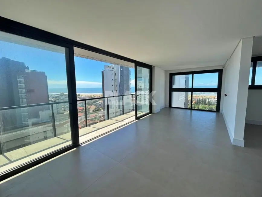 Foto 3 de Apartamento com 3 quartos à venda, 114m2 em Torres - RS