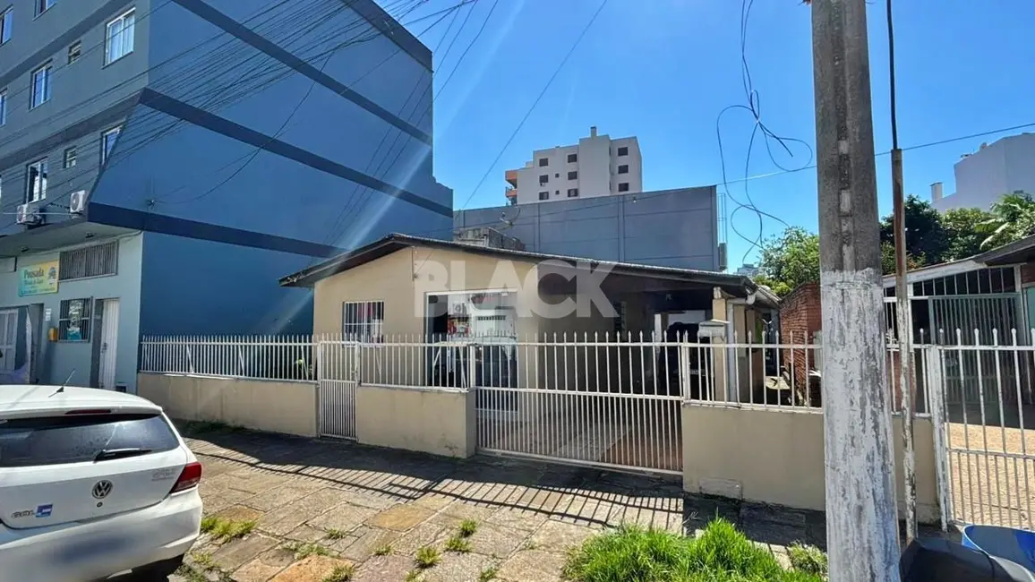 Foto 1 de Casa com 3 quartos à venda, 150m2 em Centro, Torres - RS