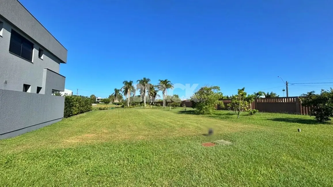 Foto 2 de Terreno / Lote à venda, 453m2 em Torres - RS