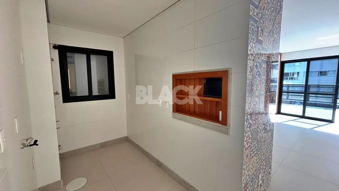 Foto 3 de Apartamento com 1 quarto à venda, 73m2 em Centro, Torres - RS