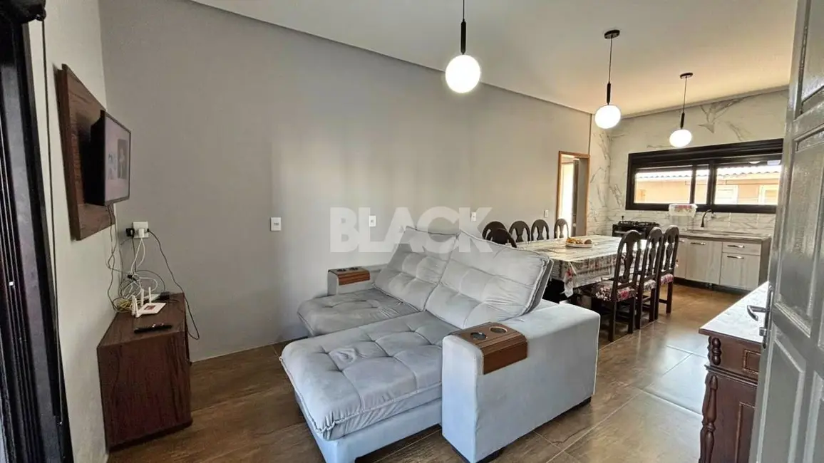Foto 4 de Casa com 3 quartos à venda, 199m2 em Torres - RS