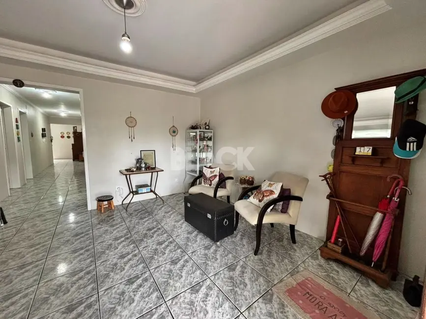 Foto 8 de Casa com 3 quartos à venda, 158m2 em Torres - RS