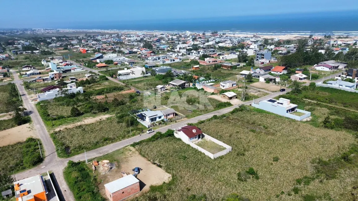 Foto 4 de Terreno / Lote à venda, 300m2 em Passo De Torres - SC