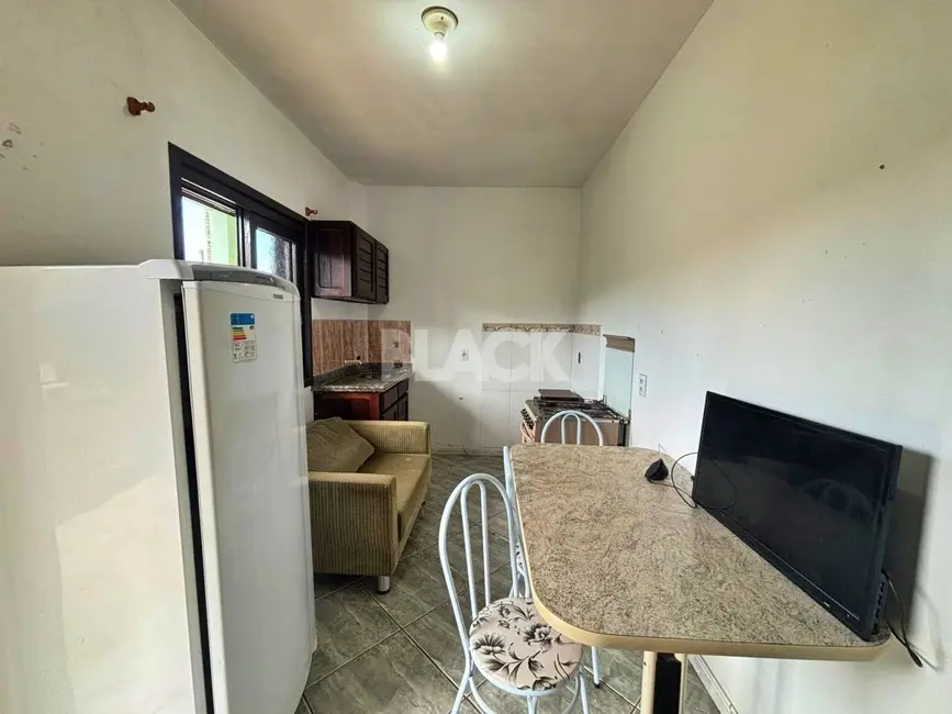 Foto 3 de Apartamento com 1 quarto à venda, 40m2 em Torres - RS