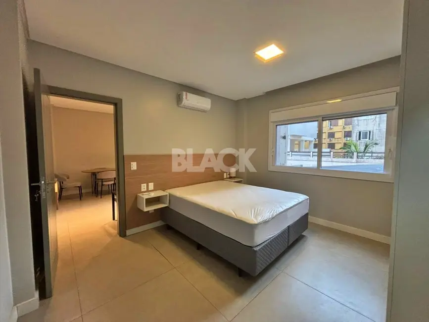 Foto 6 de Apartamento com 1 quarto à venda, 45m2 em Centro, Torres - RS