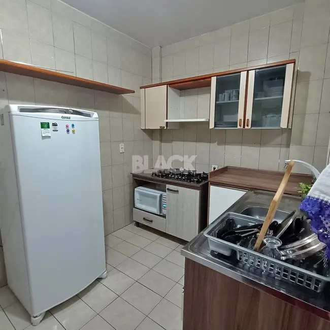 Foto 6 de Apartamento com 2 quartos à venda, 66m2 em Centro, Torres - RS