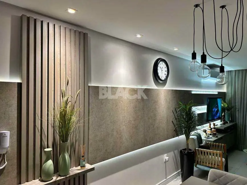 Foto 2 de Apartamento com 1 quarto à venda, 42m2 em Torres - RS